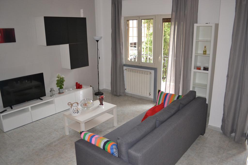 Apartment White & Grey House