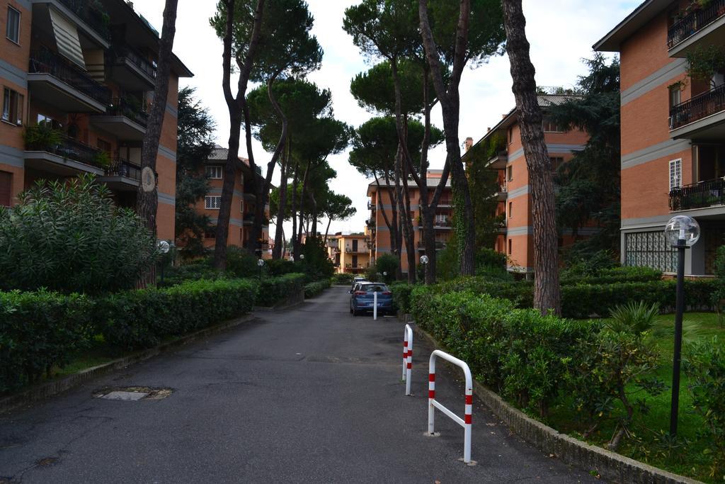 White & Grey House Apartment Rome
